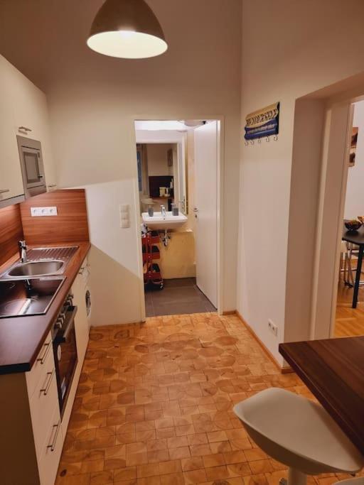 Sissi Royal Suite - Inner City 4 Bedroom Apartment ウィーン エクステリア 写真