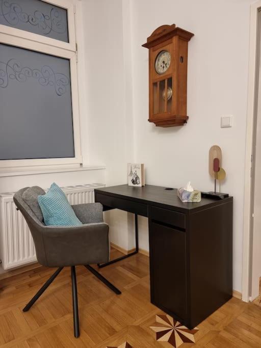 Sissi Royal Suite - Inner City 4 Bedroom Apartment ウィーン エクステリア 写真